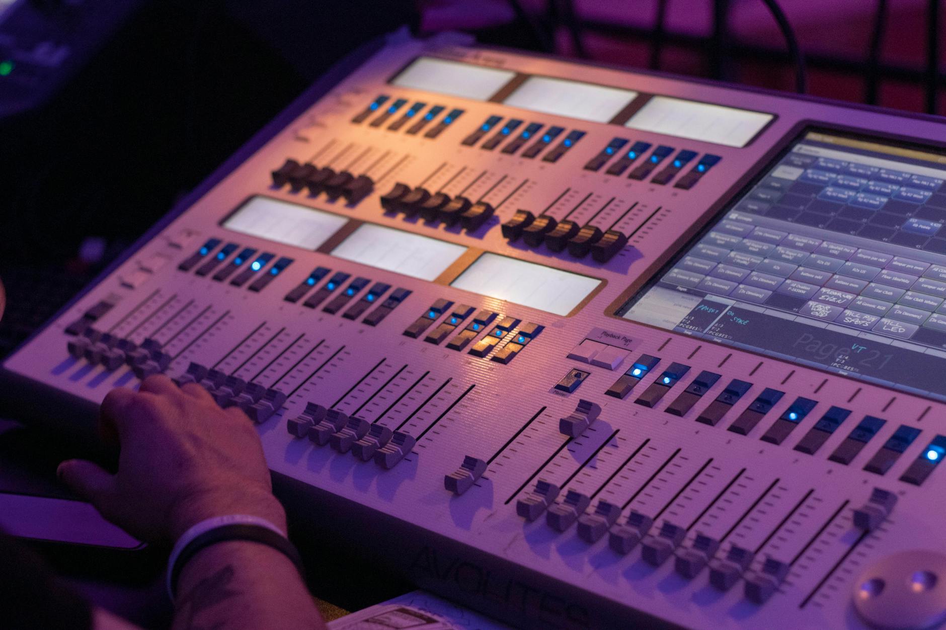 Console lumière professionnelle pour contrôle d’éclairage scénique